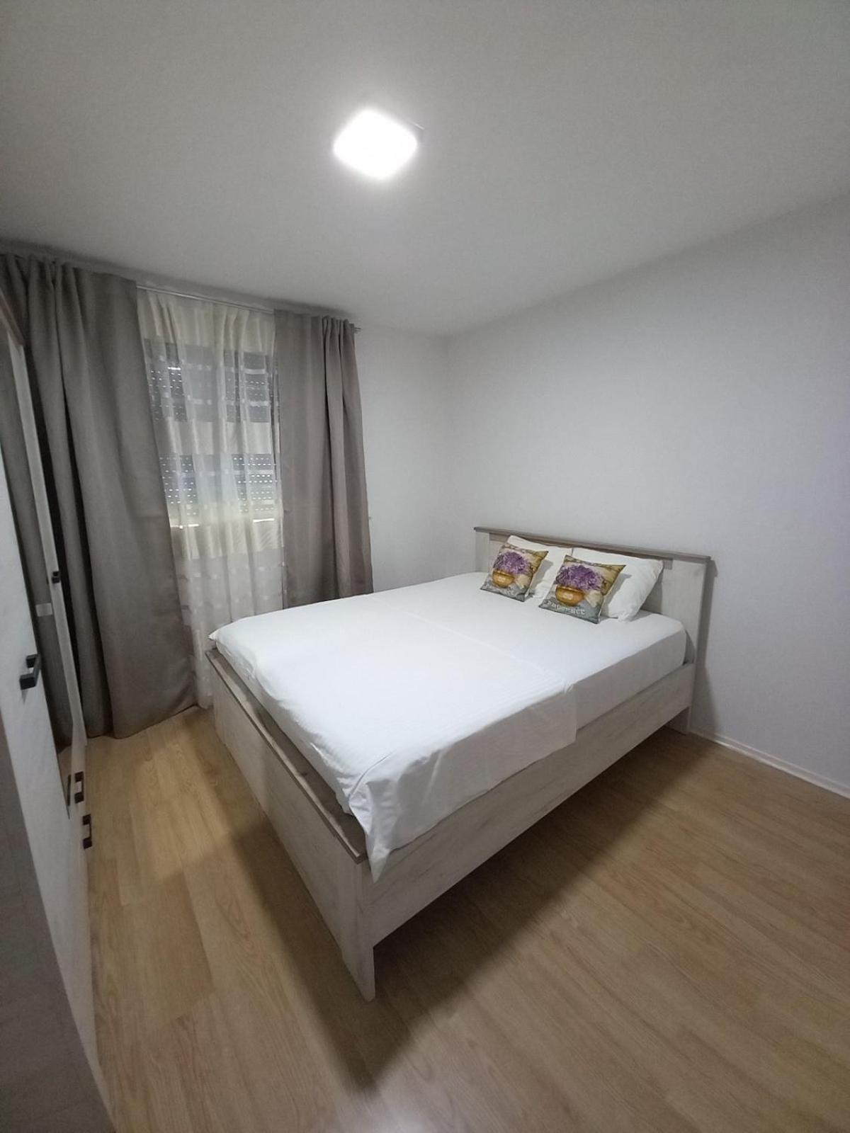 Muric Apartman 9 Любляна Экстерьер фото